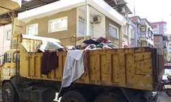 Aydın'da Bulunan Evden 6 Kamyon Çöp Çıktı!