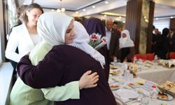Bakan Göktaş, Şehit Ailelerine 'Terörsüz Türkiye'yi Anlattı