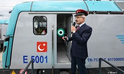 Bakan Uraloğlu: Yerli ve Milli Lokomotif E5003, İlk Seferini Gerçekleştirdi
