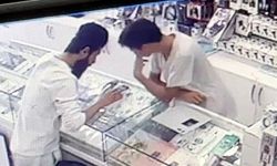 Avcılar'da 'Telefonum Çalındı' Yalanıyla Telefon Hırsızlığı