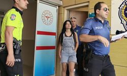 Kızların Bıçaklı Kavgası; 1 Yaralı