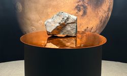 Mars'tan Dünyaya Düşen En Büyük Meteor Parçası 5,3 Milyon Dolara Satıldı