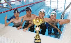 Vanlı öğrenciler, Triatlonda Yıldız Erkeklerde Türkiye Şampiyonu Oldu