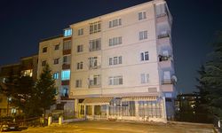 Ankara'da Çatlaklar Oluşup, Çatırdayan 8 Katlı Apartman Tahliye Edildi