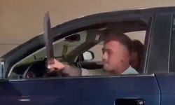 Ankara'da Trafik Tartışmasında Camdan Kılıç Savurdu