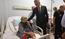 Sağlık Bakanı Memişoğlu Balıkesirde Yaralıları Ziyaret Etti