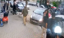 İş Makinesinin 5 Otomobil ve 2 Yayaya Çarptığı Kaza