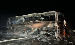 Gaziantep'te Seyir Halindeki Yolcu Otobüsü Yandı