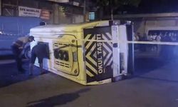 Sultanbeyli'de Otomobil İle Servis Minibüsü Çarpıştı: 10 Yaralı