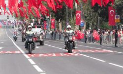 Vatan Caddesi'nde 30 Ağustos Zafer Bayramı Töreni
