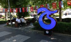 Karadeniz Neşesini Kaybetti; TÜİK Verilerine Göre En Mutsuz Şehir Trabzon