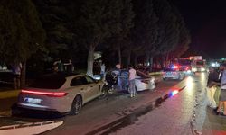 Kocaeli’de 2 Otomobil Çarpıştı: 4 Yaralı