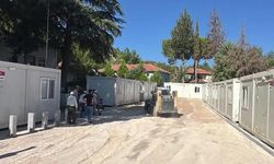 Bakan Yerlikaya: Sındırgı Alacaatlı Köyünde 10 Konteyner Kurulumu Tamamlandı