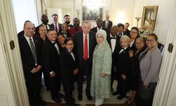 Cumhurbaşkanı Erdoğan, Blair House Çalışanlarıyla Hatıra Fotoğrafı Çektirdi