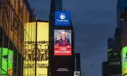 Erdoğan’ın “Daha Adil Bir Dünya” Mesajı Times Meydanı’nda Yankılandı
