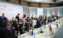 İslam İşbirliği Teşkilatı ve Arap Birliği Ortak Olağanüstü Zirvesi Katar'da Başladı