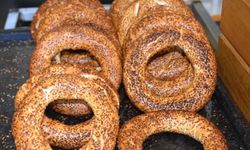 İzmir’de Simit, 20 TL Oldu