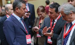 CHP Genel Başkanı Özel, Avrupa Sosyalist Partisi Kongresi'ne Katıldı