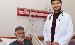 Acile getirilen hastanın kalp zarından 1 litre sıvı boşaltıldı