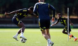 Fenerbahçe’de, Jhon Duran takımla beraber çalışmaya başladı