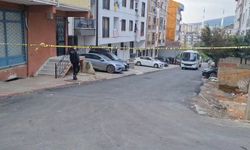 Sancaktepe’de Sokakta Yürürken Silahlı Saldırıya Uğrayan 3 Kişi Öldü