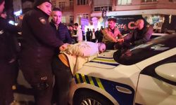 Kimlik soran trafik şube müdürüne tekme atan şüpheli ile 2 yakını tutuklandı