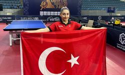 Ebru Acer, VIRTUS Dünya Masa Tenisi Şampiyonası’nda gümüş madalya kazandı