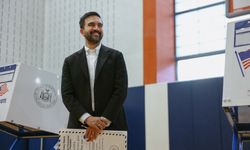 New York’ta belediye başkanlığı seçimini Mamdani kazandı