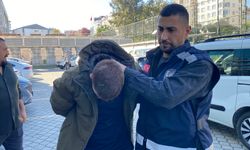 Otomobilde arkadaşını pompalı tüfekle vuran şüphelinin de aralarında olduğu 4 kişi adliyede