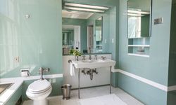 Trump, Beyaz Saray'ın banyosunu yeniledi