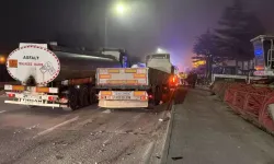 TIR’ın arkadan çaptığı servis minibüsündeki 9 kişi yaralandı