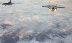 ABD'ye ait F-16 savaş uçağı düştü