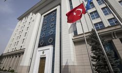 AK Parti Terörsüz Türkiye raporunu Meclis Başkanlığı'na sundu