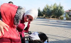 Bakan Göktaş, devlet korumasına alınan Adnan'ı ziyaret etti