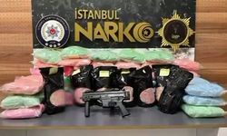 Avcılar'da eve uyuşturucu operasyonu; 601 bin uyuşturucu hap ele geçirildi