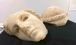 Metropolis'te 2 bin 200 yıllık tanrıça başı bulundu