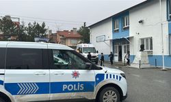 Ücretsiz dağıtılan çikolataları yiyen 20 öğrenci hastanelik oldu