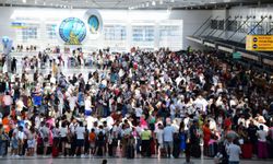 Bakan Uraloğlu: Tüm zamanların en yüksek günlük transit uçuş sayısına ulaştık