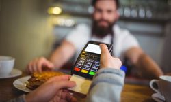 Restoranlarda Zorunlu Servis ve Masa Ücreti Dönemi Sona Erdi