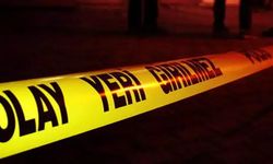 Eski eşini rahatsız ettiğini öne sürdüğü kişiyi bıçaklayarak öldürdü