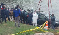 Gölette otomobilde cesedi bulunan Elif’in ön otopsideki ölüm nedeni 'suda boğulma'