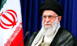 Hamaney’den ekonomik protestolara mesaj: “Haklı talepler var, şiddete müsamaha yok”