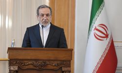 İran’dan Zelenskiy’e: Dünya palyaçolardan bıktı