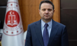 Bakan Gürlek: Adalet personelimizin özlük haklarını iyileştirmek için somut adımlar atacağız