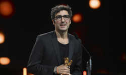 76’ncı Berlin Film Festivali'nde Altın Ayı ödülünü 'Sarı Zarflar' kazandı