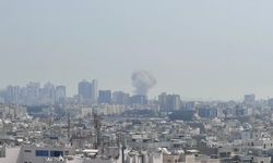 İran, Bahreyn'deki ABD üssünü hedef aldı