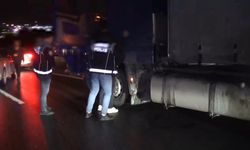 Sarıyer’de durdurulan TIR’ın özel bölmesinde 183 litre uyuşturucu ele geçirildi