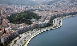 'İzmir'de yapı stokunun yarısı 1975 deprem yönetmeliğine göre inşa edildi'