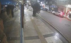 Kepenk kumandasını yedekledikleri kuyumcu dükkanına girip 1,5 kilo altını çaldılar