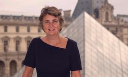 Louvre Müzesi Müdürü des Cars istifa etti